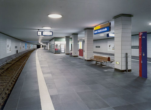subwaystation